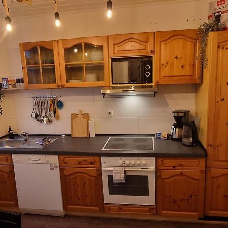 Nigella Apartment Direkt Am Hauptbahnhof Celle Fur 6 Personen Mit Kostenfreiem Parkplatz Voll Ausgestatteter Kuche Elite Standard Exteriör bild