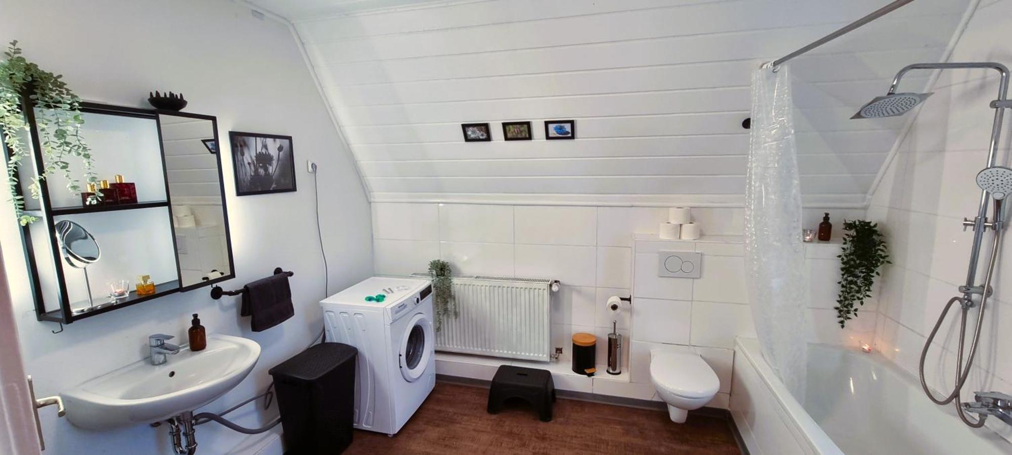 Nigella Apartment Direkt Am Hauptbahnhof Celle Fur 6 Personen Mit Kostenfreiem Parkplatz Voll Ausgestatteter Kuche Elite Standard Exteriör bild